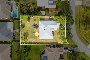1378 York Cir, Melbourne, FL 32904 - Photo 4