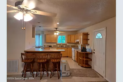 1417 Powell Avenue, Melbourne, FL 32901 - Photo 2