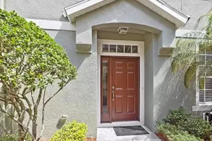 27625 Pleasure Ride Loop, Wesley Chapel, FL 33545 - Photo 2