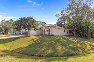 1596 Holbrook Rd NW, Palm Bay, FL 32907 - Photo 20