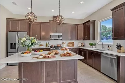 4335 Negal Circle, Melbourne, FL 32901 - Photo 4