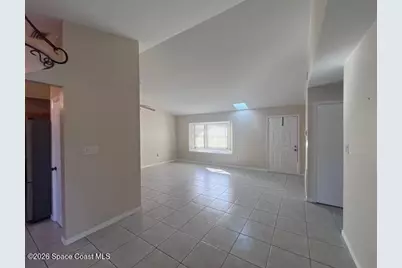 565 Heather Avenue NE #Port Malabar Unit 6, Palm Bay, FL 32907 - Photo 4