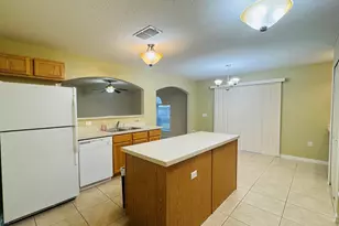 4550 Elena Way, Melbourne, FL 32934 - Photo 6