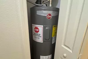 4550 Elena Way, Melbourne, FL 32934 - Photo 32