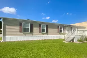 264 Holiday Park Blvd NE, Palm Bay, FL 32907 - Photo 4