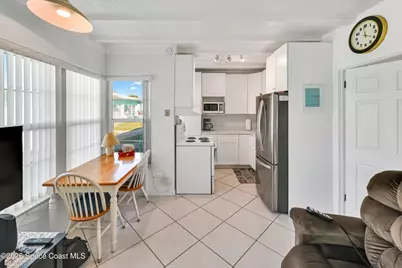 1365 S Atlantic Avenue #3b, Cocoa Beach, FL 32931 - Photo 4