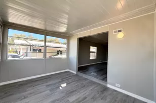 960 Cashew Cir, Barefoot Bay, FL 32976 - Photo 4