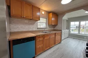 960 Cashew Cir, Barefoot Bay, FL 32976 - Photo 8