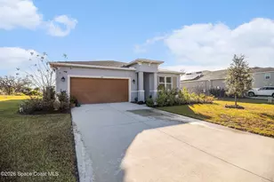 387 Avi Ct, Titusville, FL 32796 - Photo 2