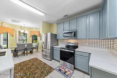 434 SE Breckenridge Circle SE, Palm Bay, FL 32909 - Photo 10