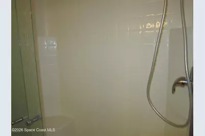 660 Wickham Lakes Drive, Melbourne, FL 32940 - Photo 6