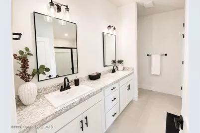 1048 Soleway Avenue NW, Palm Bay, FL 32907 - Photo 20
