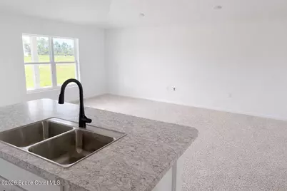 1048 Soleway Avenue NW, Palm Bay, FL 32907 - Photo 4