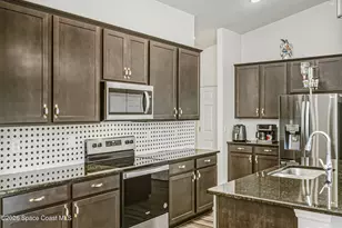 808 Grandeur St SE, Palm Bay, FL 32909 - Photo 6