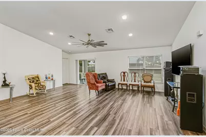 808 Grandeur Street SE, Palm Bay, FL 32909 - Photo 14