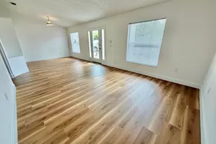 1328 Mandys Ct, Melbourne, FL 32934 - Photo 26