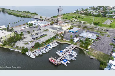 412 W Cocoa Beach Causeway, Cocoa Beach, FL 32931 - Photo 2