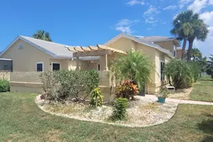 1430 Malibu Cir NE, Palm Bay, FL 32905 - Photo 2