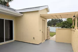 1430 Malibu Cir NE, Palm Bay, FL 32905 - Photo 4