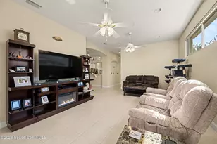564 Casa Bella Dr, Cape Canaveral, FL 32920 - Photo 4