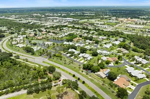 1403 SE Colchester Cir, Port Saint Lucie, FL 34952 - Photo 38