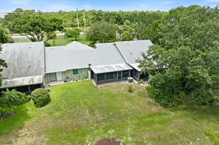 1403 SE Colchester Cir, Port Saint Lucie, FL 34952 - Photo 36