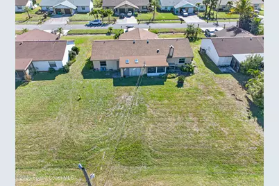 138 Amber Place, Melbourne Beach, FL 32951 - Photo 4