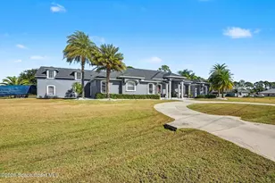 2795 Fawn Lake Blvd, Mims, FL 32754 - Photo 2