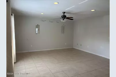 2800 Indian River Boulevard #1, Vero Beach, FL 32960 - Photo 4