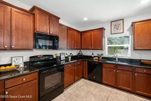 790 Fiddleleaf Cir, Melbourne, FL 32904 - Photo 12