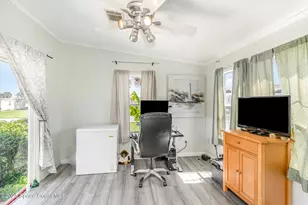 1115 Barefoot Cir, Barefoot Bay, FL 32976 - Photo 14