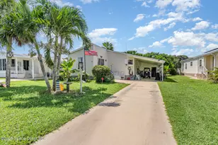 1115 Barefoot Cir, Barefoot Bay, FL 32976 - Photo 2