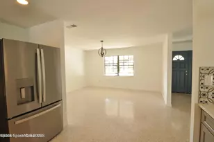 501 N Palm Ave N, Indialantic, FL 32903 - Photo 8