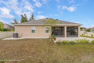 399 Calcutta Ave NW, Palm Bay, FL 32907 - Photo 2