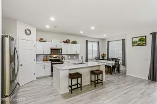 399 Calcutta Ave NW, Palm Bay, FL 32907 - Photo 4