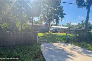 332 Palm Ave, Cocoa, FL 32922 - Photo 2