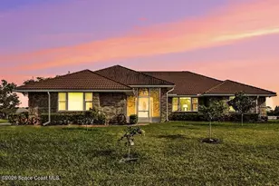 355 Lake View Ln, Palm Bay, FL 32909 - Photo 1