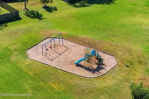 580 Wickham Lakes Dr, Melbourne, FL 32940 - Photo 40