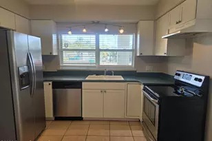 910 S Orlando Ave, Cocoa Beach, FL 32931 - Photo 8