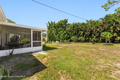 398 Taunton Road SW, Palm Bay, FL 32908 - Photo 30