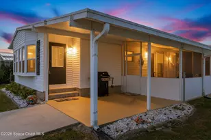 914 Hyacinth Cir, Barefoot Bay, FL 32976 - Photo 2