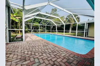 618 Hibiscus Trail W, Melbourne Beach, FL 32951 - Photo 2