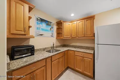 6710 Highway A1A, Melbourne Beach, FL 32951 - Photo 32