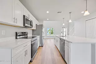 208 Hidden Woods Pl, Melbourne, FL 32901 - Photo 10