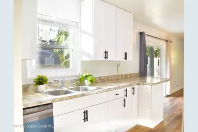 1413 Floyd Drive, Rockledge, FL 32955 - Photo 4