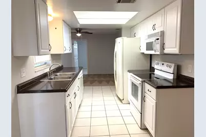 609 Croton Road, Melbourne, FL 32935 - Photo 4