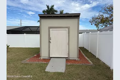 472 Newfound Harbor Drive, Merritt Island, FL 32952 - Photo 18