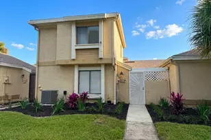 1030 Abada Ct NE, Palm Bay, FL 32905 - Photo 1