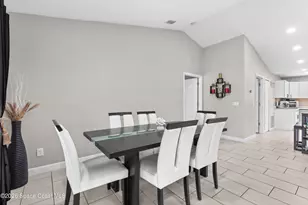 3378 Areca Palm Ave, Melbourne, FL 32901 - Photo 8