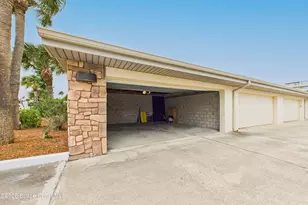 1860 N Atlantic Ave, Cocoa Beach, FL 32931 - Photo 22